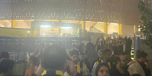 Suudi Arabistan'da Atatürk tişörtü kriz! Fenerbahçe-Galatasaray maçının stadı boşaltıldı