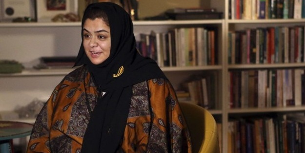 Suudi Arabistan'da ilk kez bir kadın belediye meclisine seçildi
