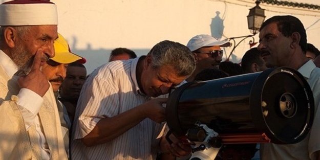 Suudi Arabistan'da Ramazan hilali bekleniyor