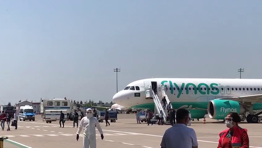 Suudi Arabistan’dan 167 vatandaş Türkiye’ye getirildi 