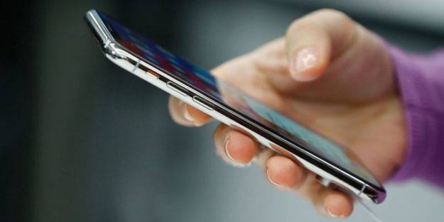 Suudi Arabistan'dan cep telefonu kararı