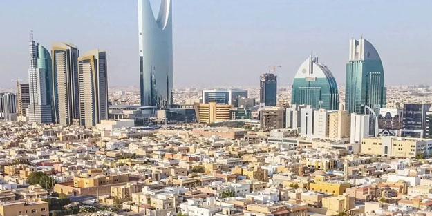 Suudi Arabistan'dan cuma hutbesi kararı