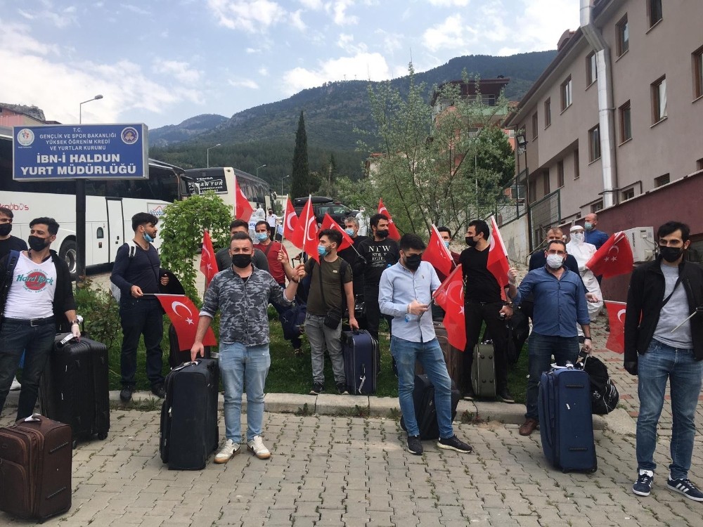 Suudi Arabistan’dan getirilen 168 vatandaş Denizli’de karantinaya alındı 