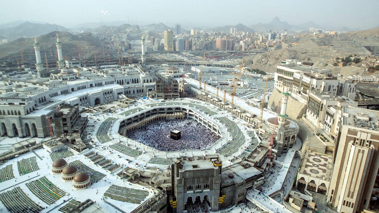 Suudi Arabistan’dan Hac öncesi yeni önlemler: Mekke’ye belgesiz girilemeyecek