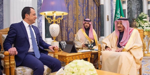 Suudi Arabistan'dan Rumlara tam destek!