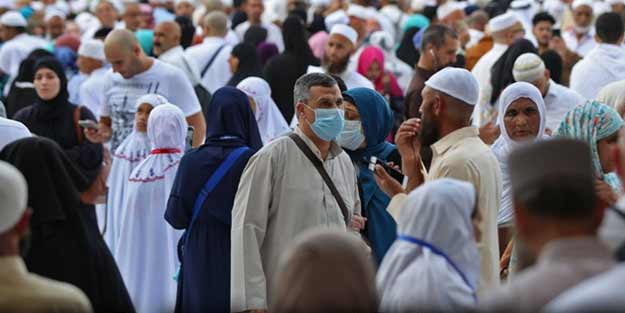 Suudi Arabistan'dan teravih kararı