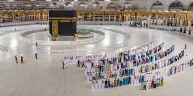 Suudi Arabistan'dan teravih namazına rekat kısıtlaması!