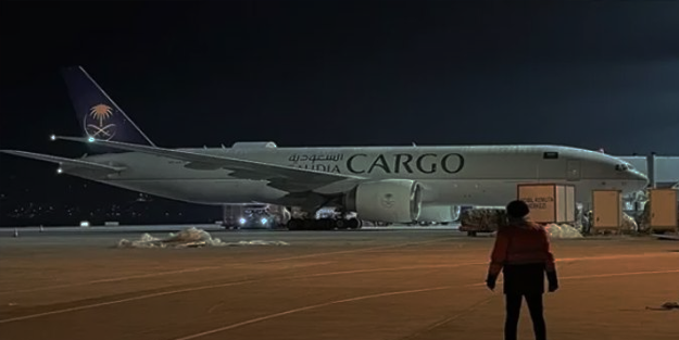 Suudi Arabistan'dan Türkiye'ye 12. yardım uçağı