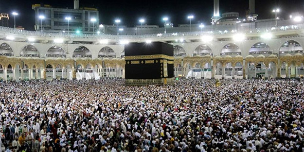 Suudi Arabistan'dan kadınlar için hac kararı!