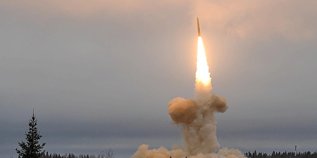 Suudi Arabistan'ın can damarını vurdular