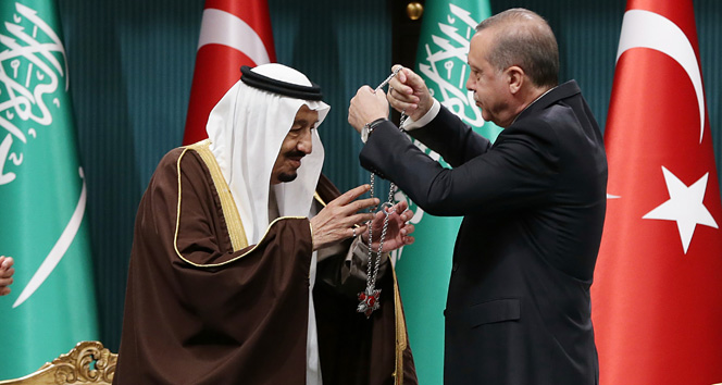 Suudi Kral Selman’a ’Devlet Nişanı’
