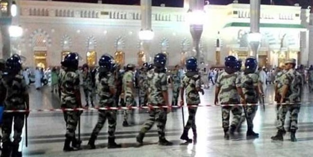 Suudi polisi Mescid-i Nebevi'yi boşalttı