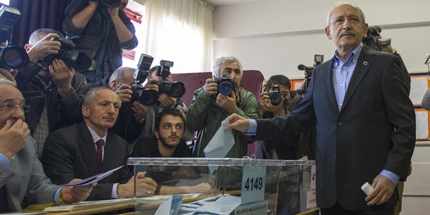 Kılıçdaroğlu oy kullanmak için 'Arjantin'e gitti