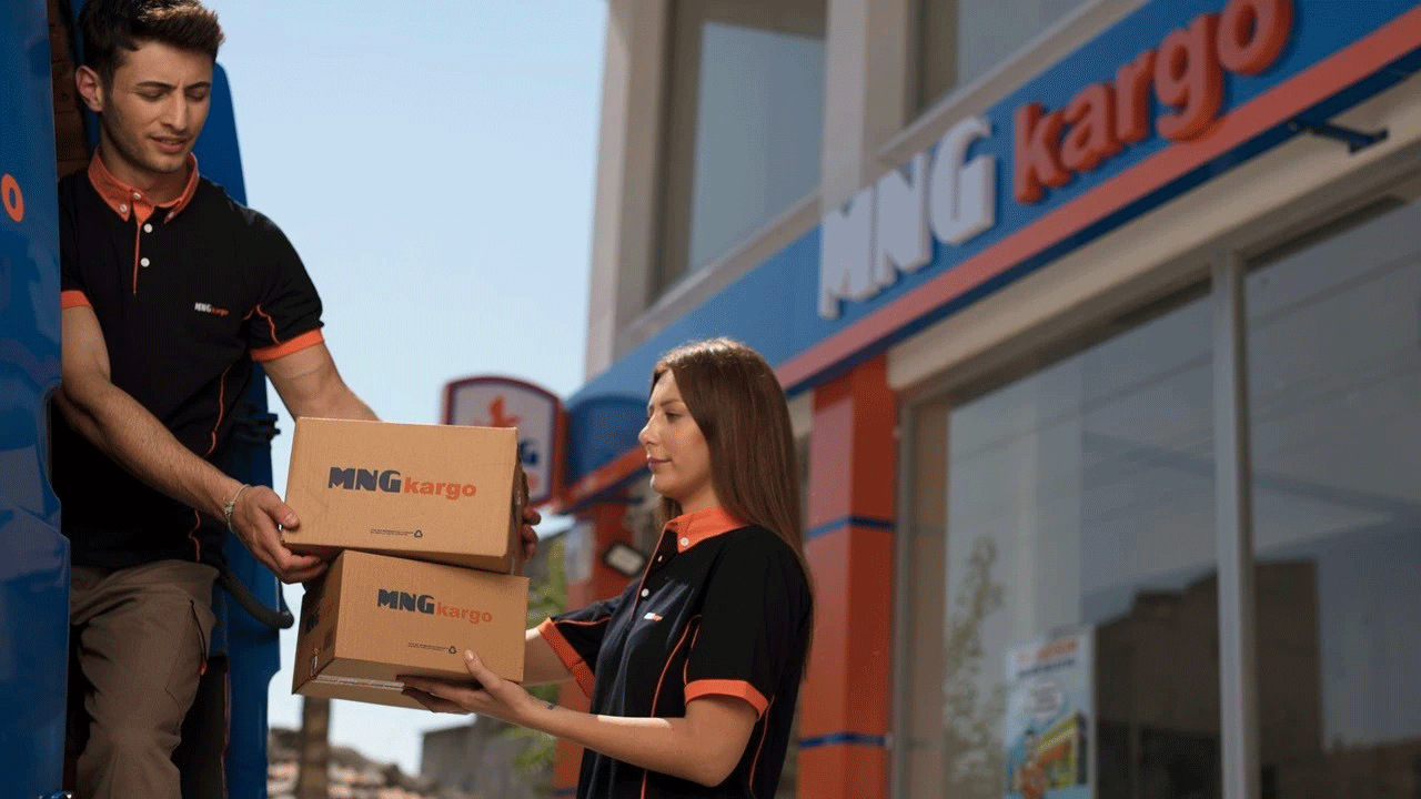 Tabelalar apar topar kaldırılıyor! MNG kargo satıldı işte yeni ismi…