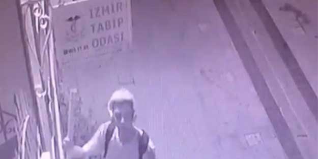 Tabipler Odası'nın tabelasını çaldı... Komik yorumlar