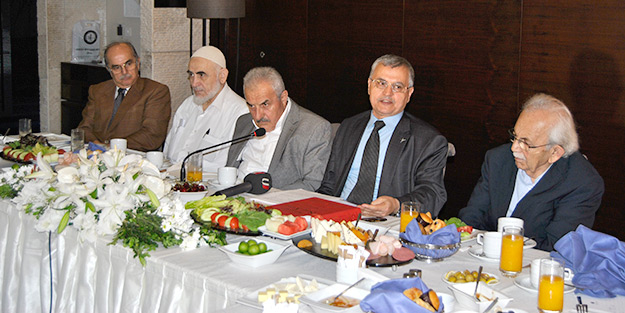 Tabuları yıkıyoruz