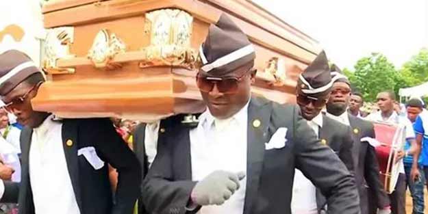 Tabutla dans eden adamlar konuştu! 'Koronavirüs nedeniyle işlerimiz azaldı'