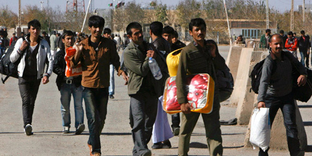 Tacikistan, 100 bin Afgan mülteciyi kabul edecek