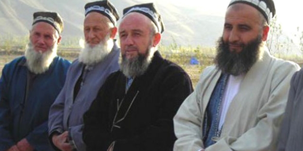Tacikistan DAEŞ bahanesi ile zulmediyor!