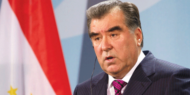 Tacikistan'ın ebedi lideri oldu