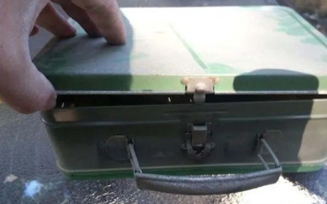 Tadilat sırasında evde öyle bir şey buldu ki... İnanılmaz!