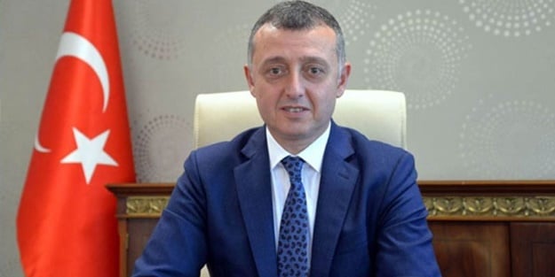 Tahir Büyükakın kimdir? Kocaeli Büykşehir Belediye Başkanı Tahir Büyükakın biyografisi