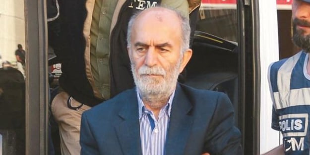 Tahliye edilen eski Vali'ye büyük şok!