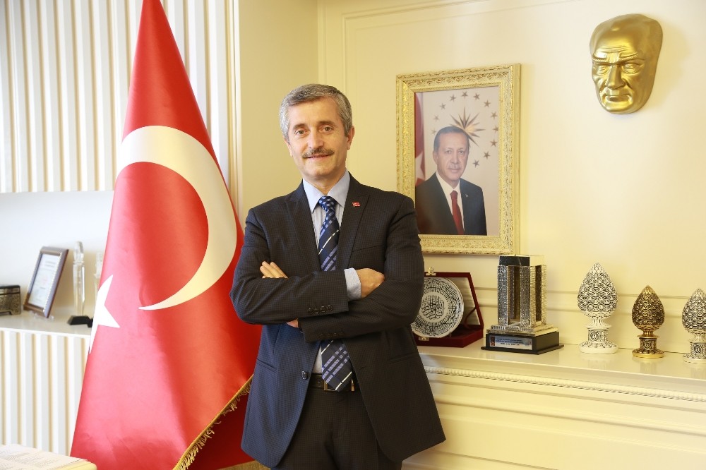 Tahmazoğlu, Anneler Günü’nü kutladı 