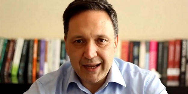 Tahminlerinde fena halde çuvallayan Selçuk Geçer; İşsizlik ve enflasyon artacak, dolarınızı satmayın dedi!