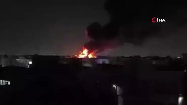 Tahran'da askeri tesiste korkutan alevler! Askeri bölgedeki atölye küle döndü