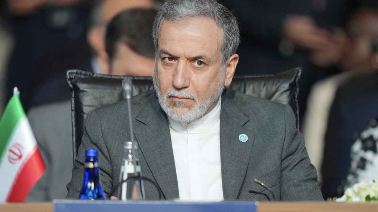 Tahran'da diplomasi trafiği! İran Dışişleri Bakanı Erakçi'den kritik telefon görüşmesi!