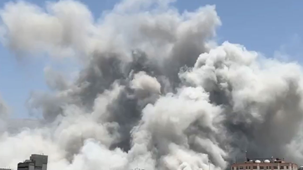 Tahran'da feci terör saldırısı