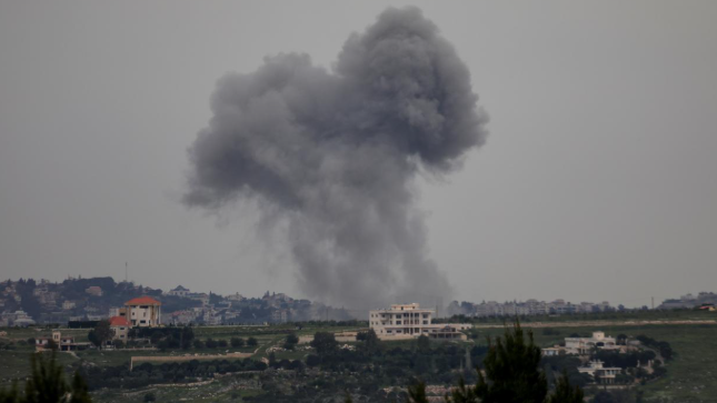 Tahran’ın füzeli misilleme uyarısı katil İsrail'i durdurmadı! Lübnan’ın güneyine şafak vakti amansız bombardıman başladı