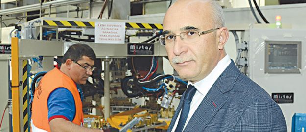 TAİ’DEN SAVAŞ UÇAKLARINA MÜHİMMAT YÜKLEYECEK ROBOT