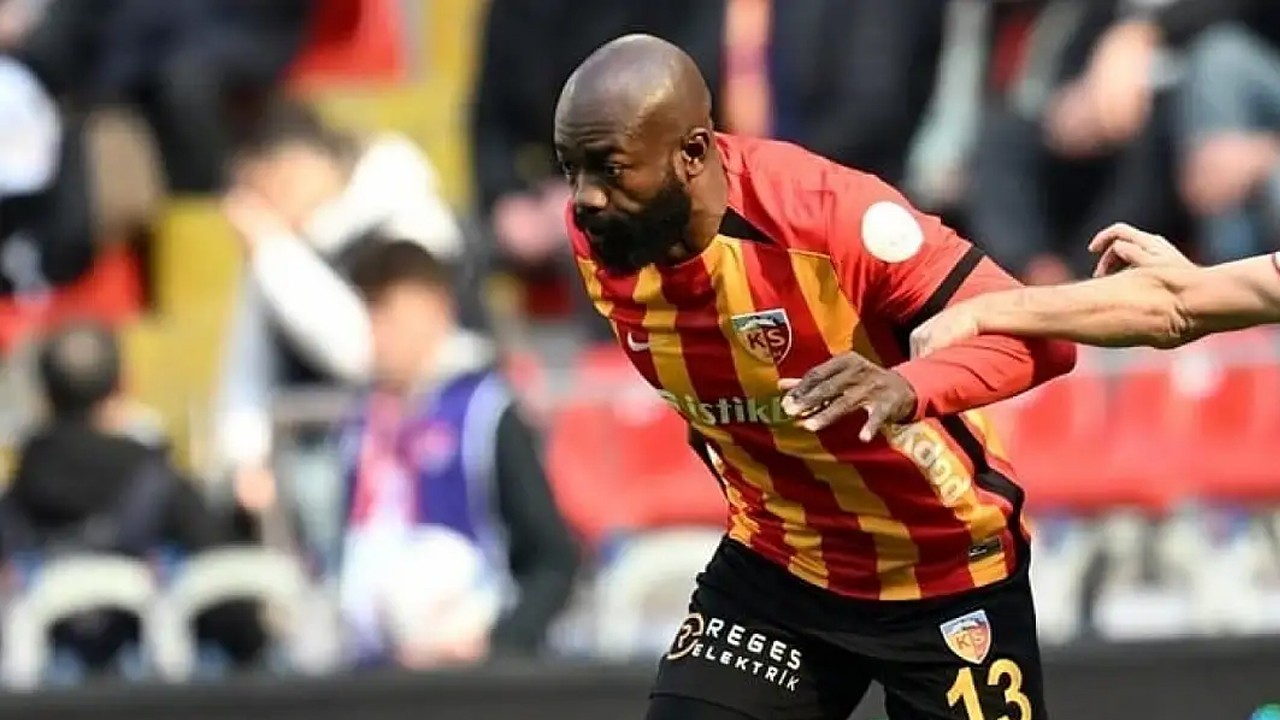 Takım arkadaşına tokat atmıştı! Cezası belli oldu