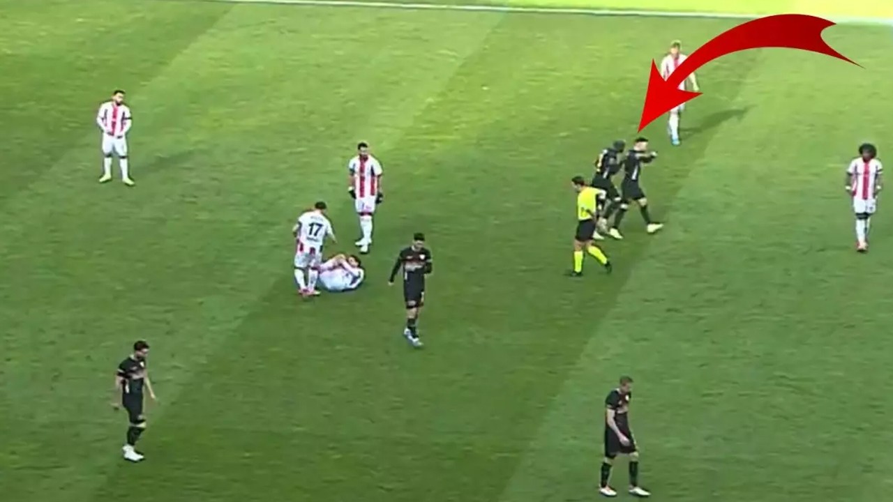 Takım arkadaşını tokatlamıştı! Kayserisporlu oyuncuya şok ceza