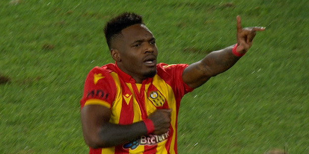 Takım arkadaşları durumdan çok rahatsızdı! Thievy Bifouma koronavirüs test sonucunu duyurdu