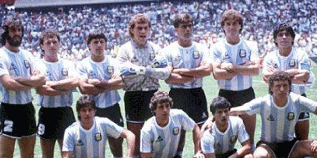 Takıma tavuk yemeyi yasakladılar! Gerekçeleri ise pes dedirtti... Spor tarihine damga vuran anlar