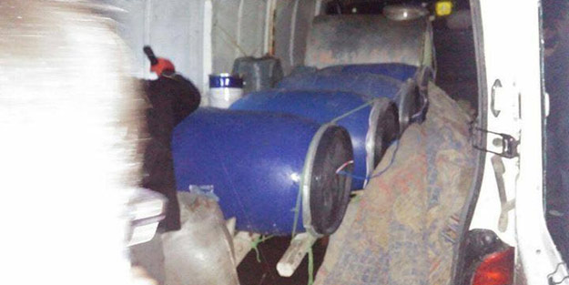 Takip edilen araçtan 3 ton bomba çıktı