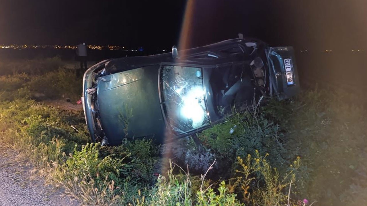 Takla atan araçta acı son! 27 yaşındaki genç hayatını kaybetti