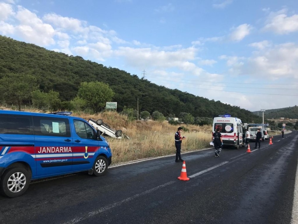 Takla atan otomobil hurdaya döndü, sürücü yaralandı 