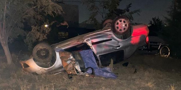 Takla atan otomobil sürücüsü yaşamını yitirdi