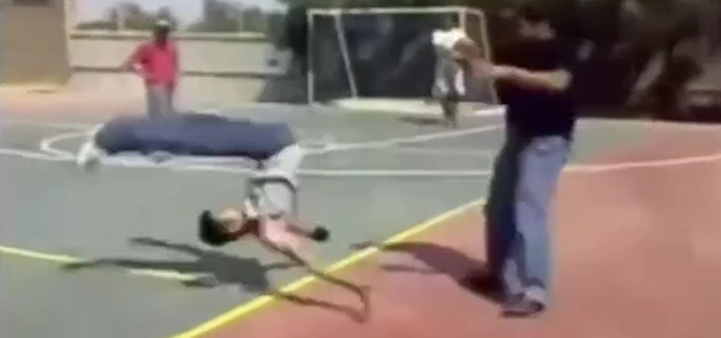 Takla atarken kafa patlattı!../VİDEO