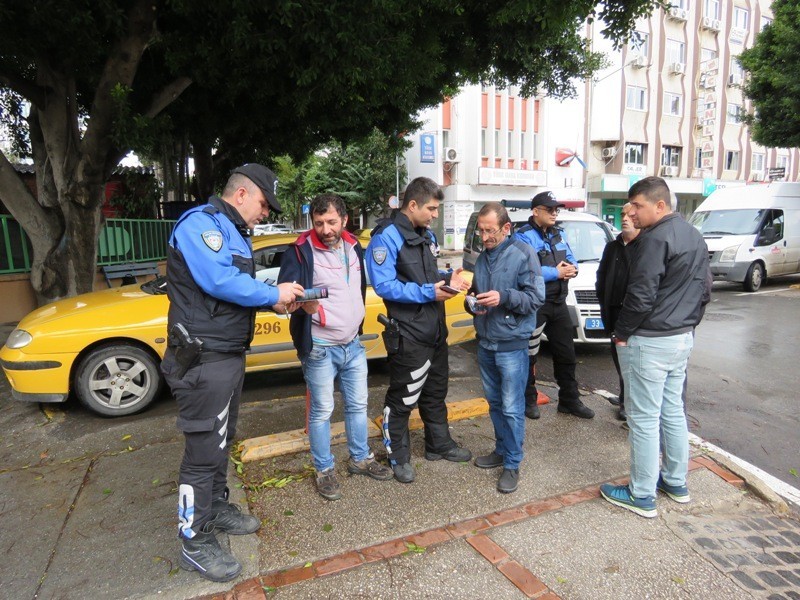 Taksi şoförleri asayiş olayları konusunda bilgilendirildi 
