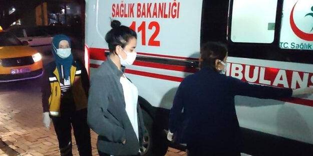 Taksi ücretini ödememek için yaptıkları 'pes' dedirtti