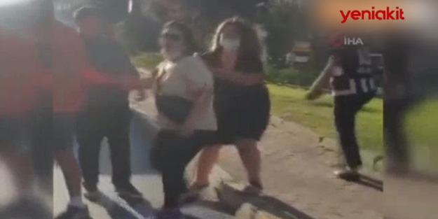 Taksici, kısa mesafe deyip taksiye almadığı kadından indi-bindi parası isteyince ortalık karıştı