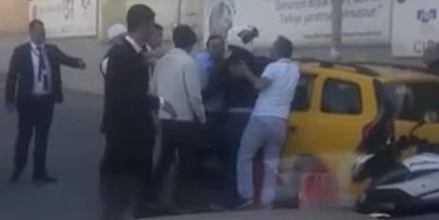 Taksici ücreti söyleyince... 'Senin canını alırım!'