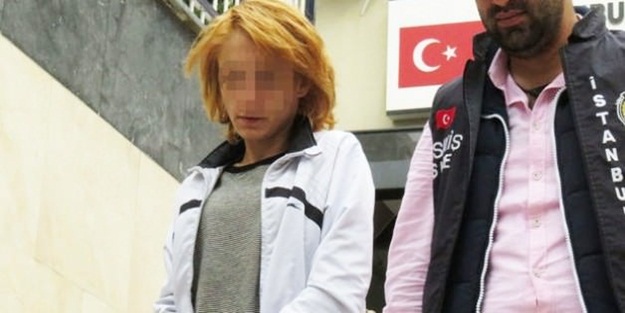 Taksiciyi bu kez kadın gasp etti