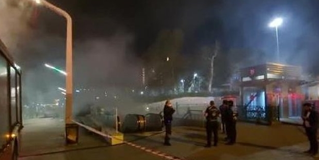 Taksim metro istasyonunda yangın!