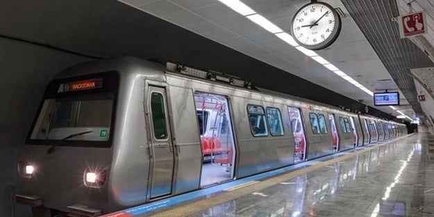 Taksim metrosunda hareketli anlar! Kapatıldı